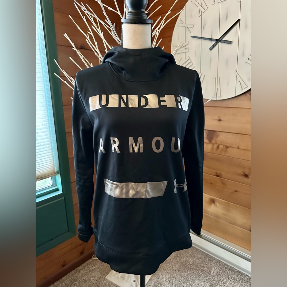 NWOT Under Armour Hoodie